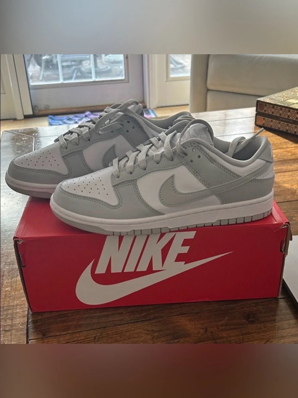 Grey Nike dunks - Picture 2 of 3